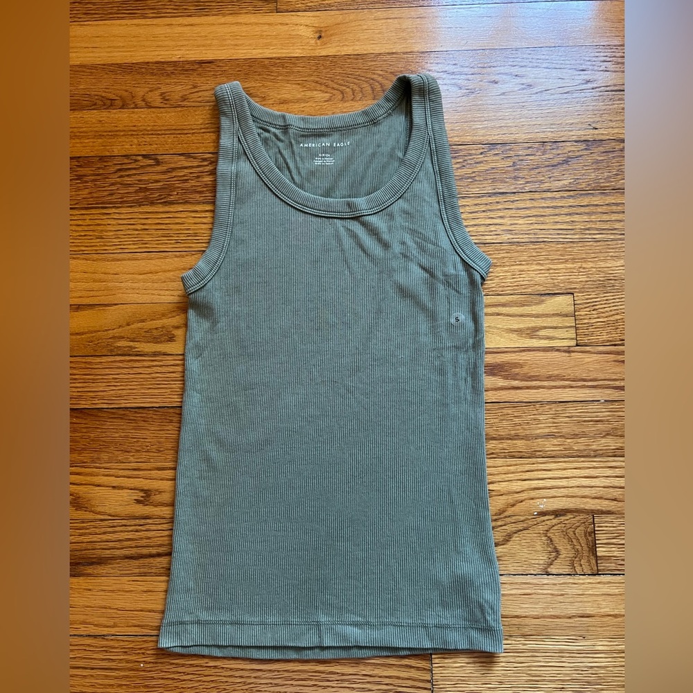 NWT American Eagle olive green tank